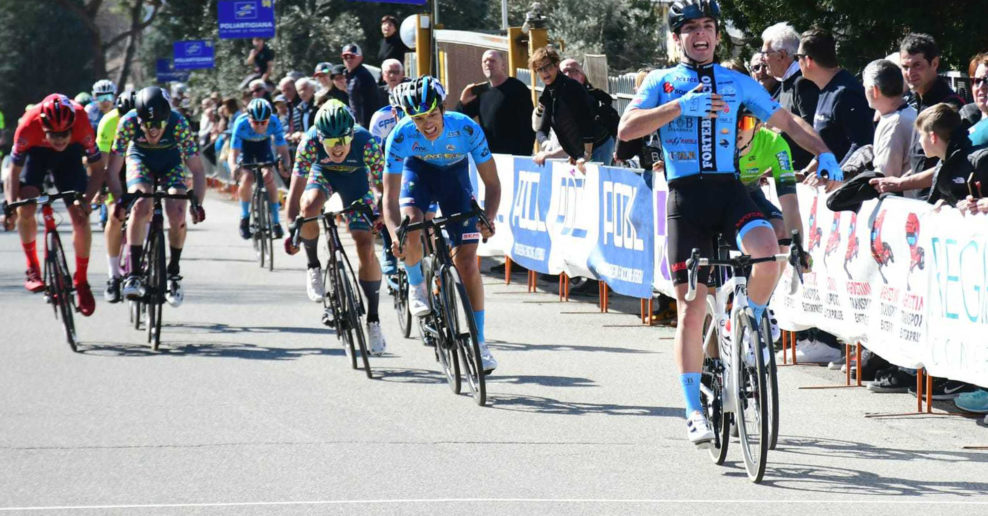 Slovenský junior Simon Gottstein skončil v tesnom šprinte štvrtý na Memoriáli Paola Baicchiho