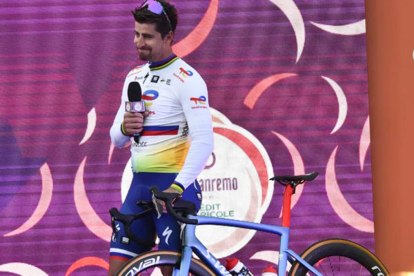 Foto: Peter Sagan na prezentácii Miláno-San Remo 2023 pred posledným štartom na La Primavera