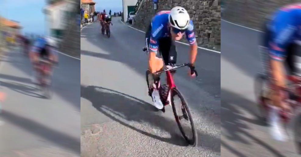 Video: Fanúšik natočil šialene rýchly útok Mathieu van der Poela na Poggiu