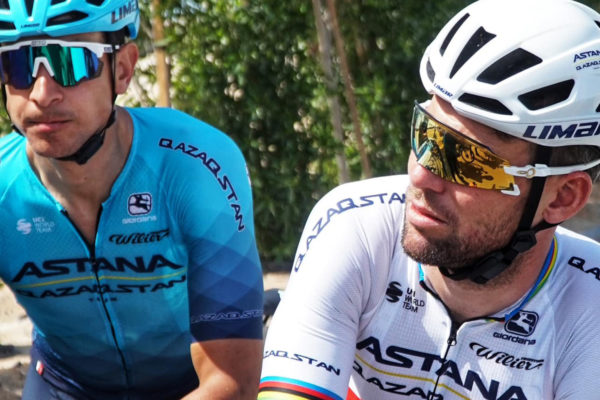 Scicon končí s Astanou, Cavendish nosil Oakley aj napriek porušeniu sponzorskej zmluvy