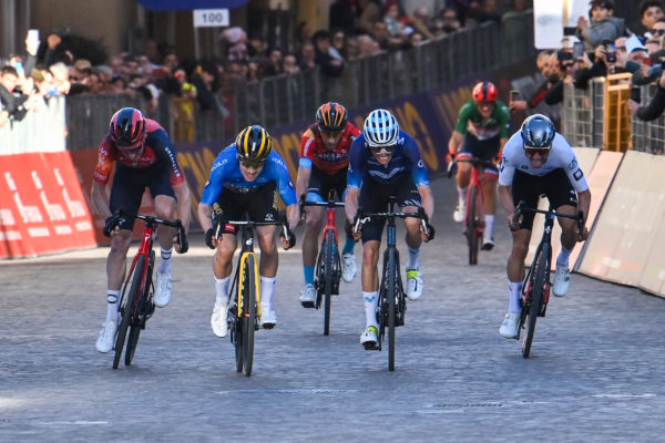 Primož Roglič vyhral na Tirreno-Adriatico už tretiu etapu po sebe
