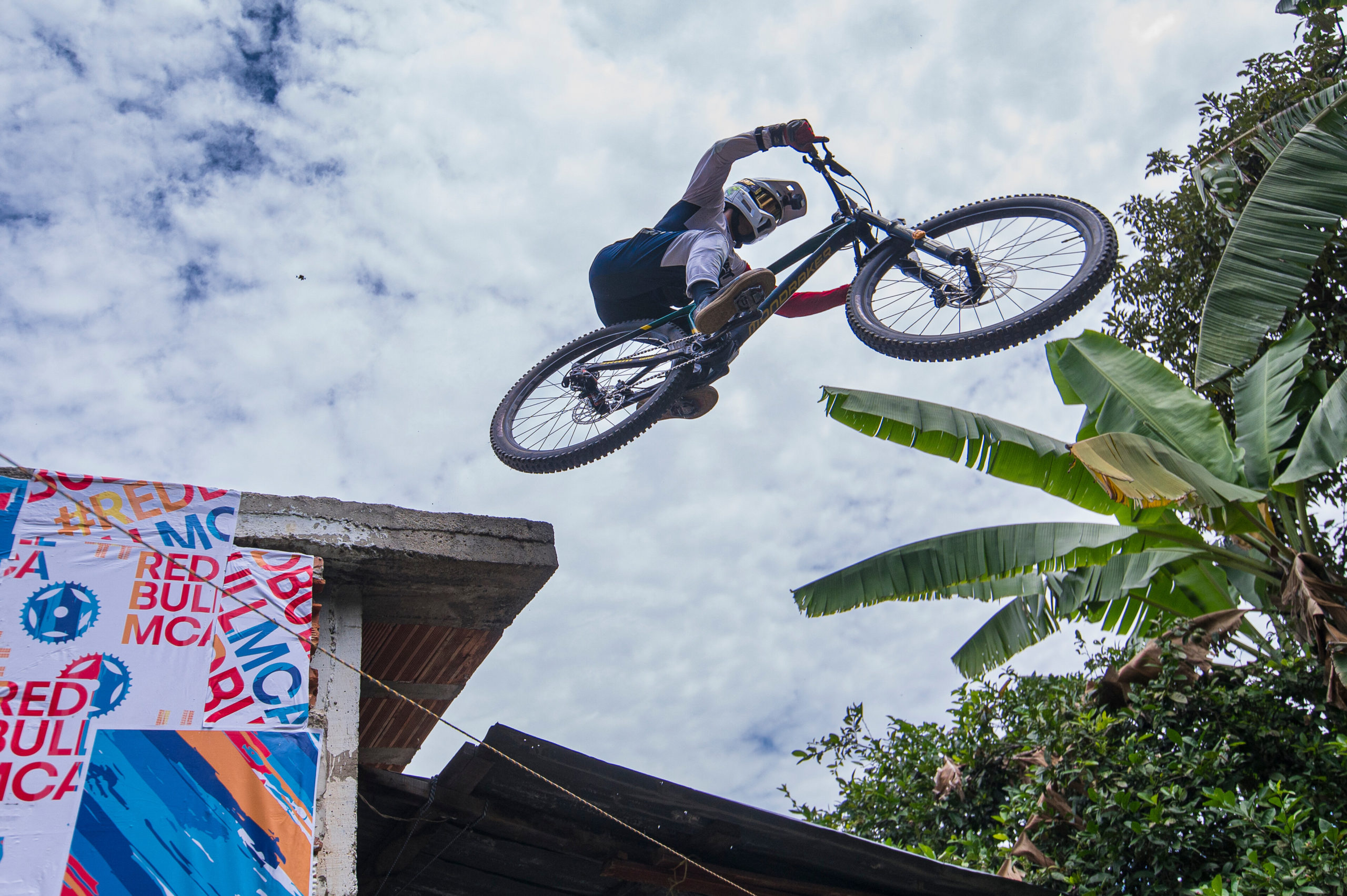Red Bull Medellín Cerro Abajo