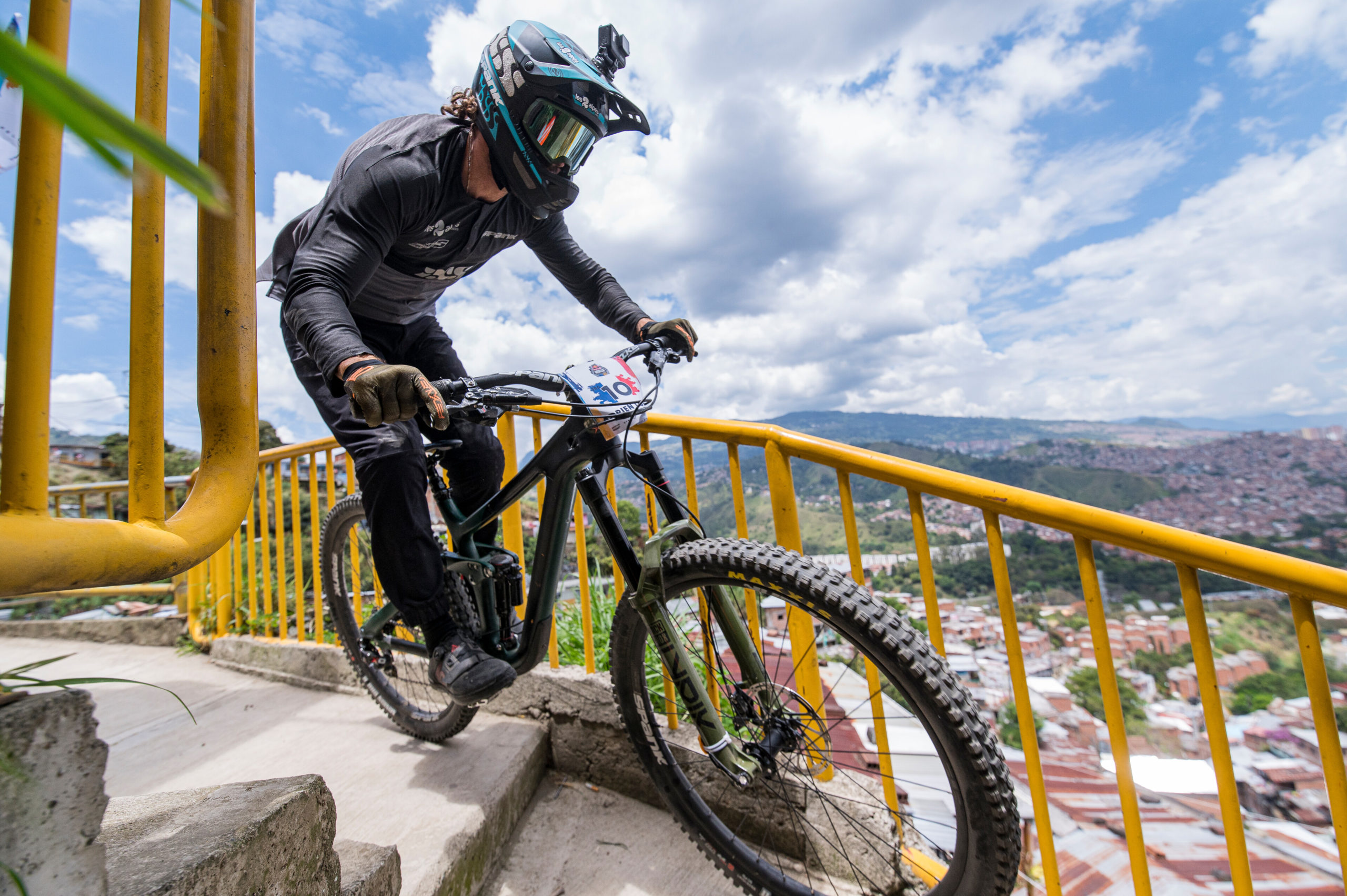 Red Bull Medellín Cerro Abajo