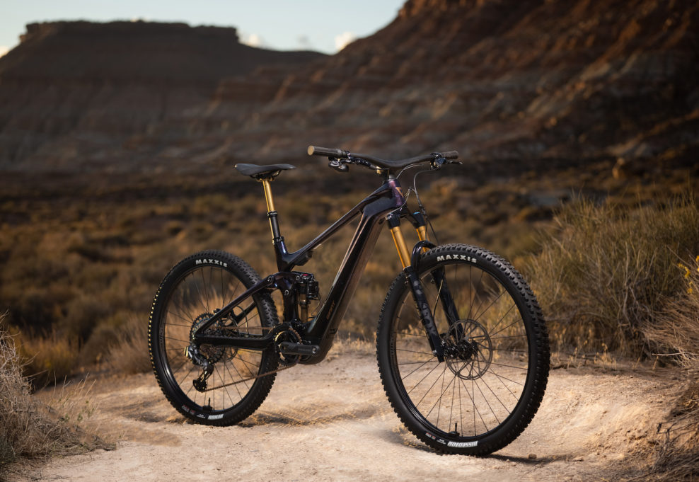 Giant predstavil nov&eacute; modely elektrobicyklov Trance X Advanced E+ Elite a d&aacute;msky Liv Intrigue X Advanced E+ Elite
