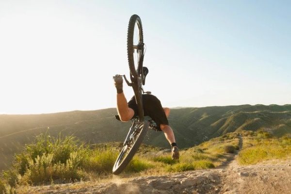 Britská cyklistická federácia zverejnila manuál o otrase mozgu