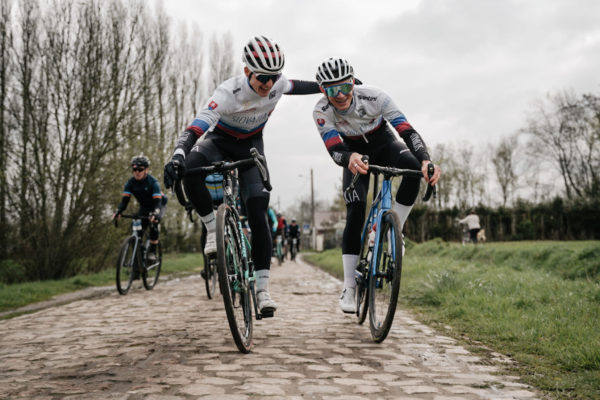 Fotogaléria: Na štart na juniorskom Paríž-Roubaix sa chystá aj šesť Slovákov