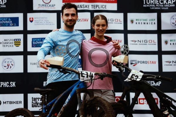 Varhaňovský a Kuchyňková sa stali víťazmi historicky prvých pretekov GreenWay Slovak E-Bike Cup 2023