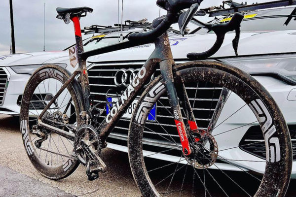 Detaily a špecifikácia víťazného Colnaga V4Rs Tadeja Pogačara na Okolo Flámska 2023