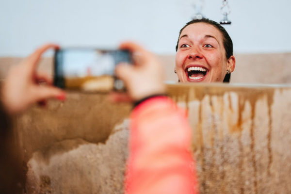  Fotogaléria: Pozrite si na skvelých fotkách, ako sa Alison Jackson sa stala nečakanou víťazkou Paríž-Roubaix