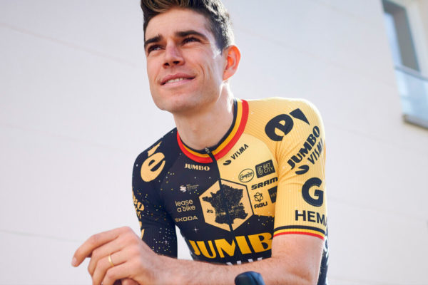 Tím Jumbo-Visma predstavil špeciálnu edíciu dresov pre Tour de France 2023