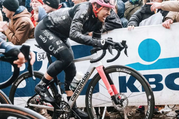 Sledujte dnes naživo ženské preteky Paríž-Roubaix 2023