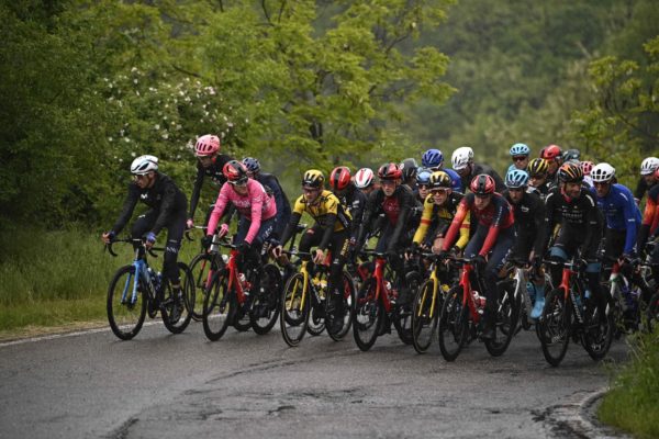 Zoznam jazdcov, ktorí odstúpili z Giro d’Italia 2023