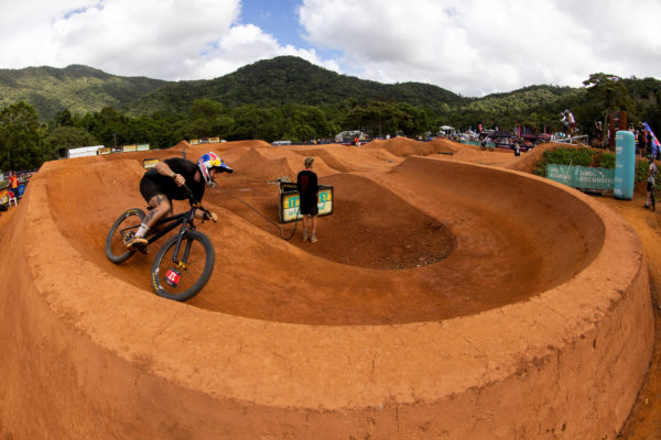 Sledujte naživo: Pump Track na Crankworx Cairns 2023