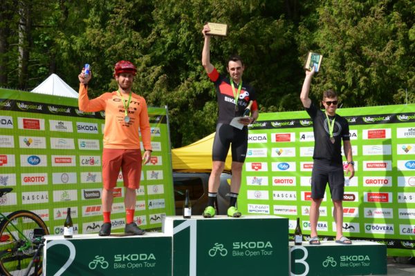 Video: Milan Bar&eacute;nyi hodnot&iacute; svoje v&iacute;ťazstvo na Greenway Slovak E-Bike Cup v Rajeck&yacute;ch Tepliciach