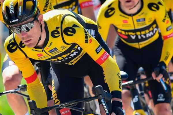 Steven Kruijswijk si pri páde na Critérium du Dauphiné zlomil panvu a kľúčnu kosť
