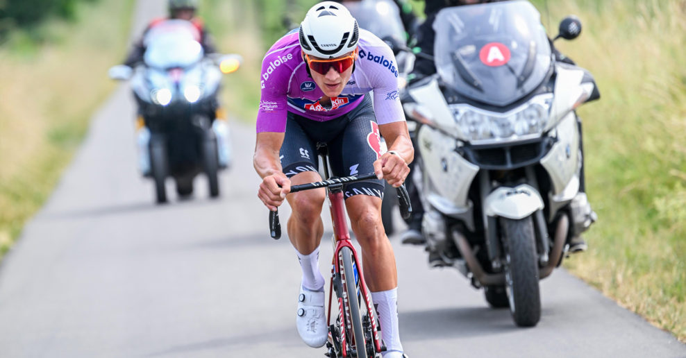 Mathieu van der Poel predviedol 36 km víťazné sólo v štvrtej etape Baloise Belgium Tour (+video)