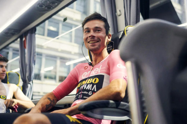 Primož Roglič nepôjde na Tour de France, potvrdil športový riaditeľ Jumbo-Visma