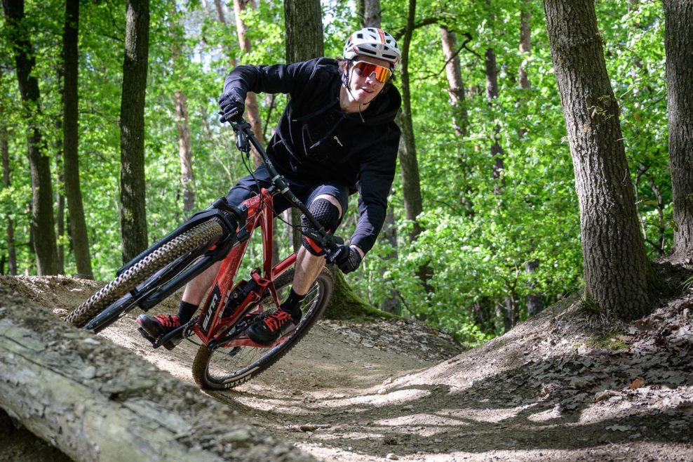 Test: Prebuď v sebe silu &Scaron;amana s bicyklom SUNN Shamann TR Finest