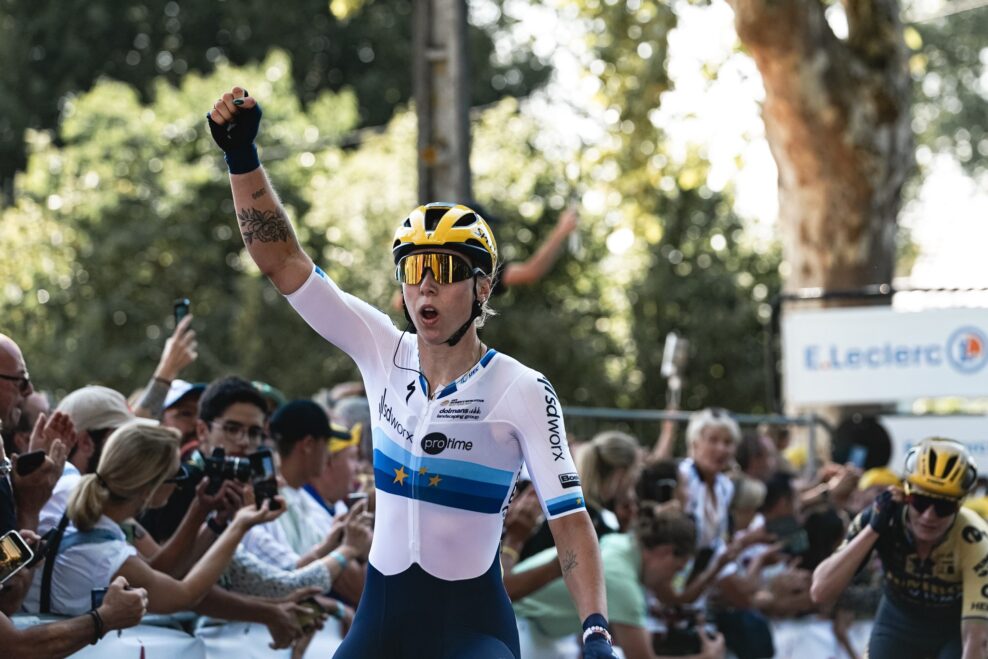 Lorena Wiebes porazila v šprinte Vos s Kopecky a vyhrala 3. etapu Tour de France Femmes 2023