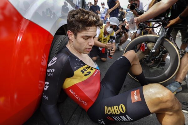 Wout van Aert odstúpil z Tour de France, chce byť s manželkou pri pôrode