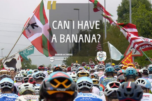 Som za autom, dáte mi banán? Vypočujte si, ako tímy komunikujú s jazdcami na Tour de France