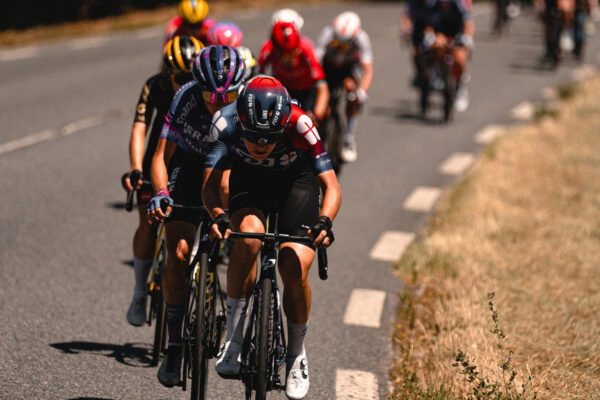 Kráľovská etapa Tour de France Femmes má len 90 km, ale prevýšenie cez 2600 m a končí stúpaním Col du Tourmalet