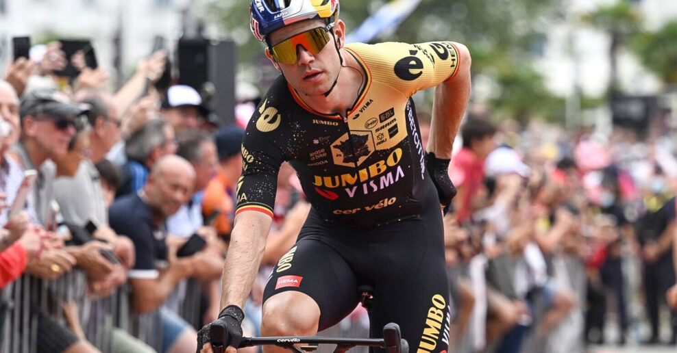 Môže byť rád, že som bol vedľa neho ja a nie Sagan, hovorí Wout van Aert o šprinte s Philipsenom