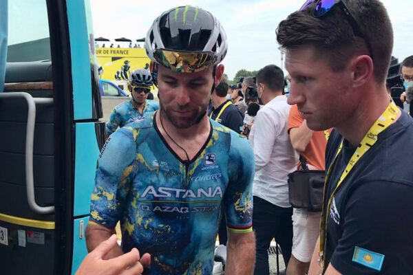 Chceli by sme, aby Cavendish išiel na Tour de France 2024, ale je to jeho rozhodnutie, hovorí šéf Astany