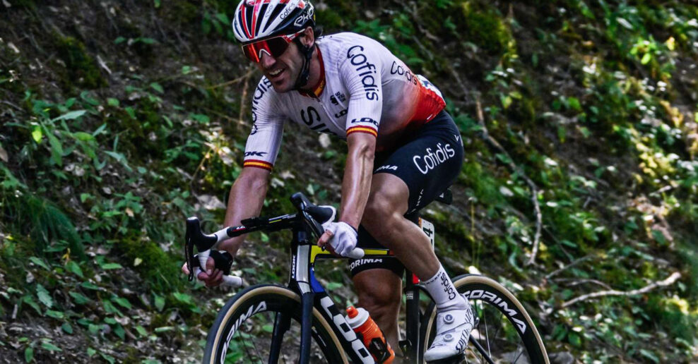 Ion Izagirre vyhral po 30 km sólo úniku hektickú 12. etapu Tour de France