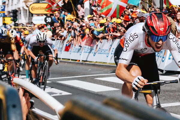 Aký výkon by ste potrebovali, aby ste porazili Wouta van Aerta a vyhrali etapu na Tour de France?