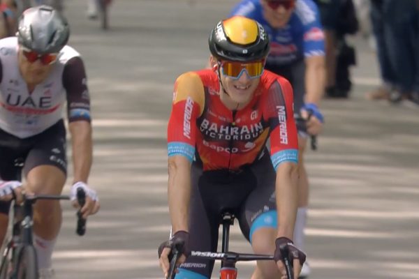 Matej Mohorič vyhral záverečnú etapu Renewi Tour, celkovým víťazom je Tim Wellens