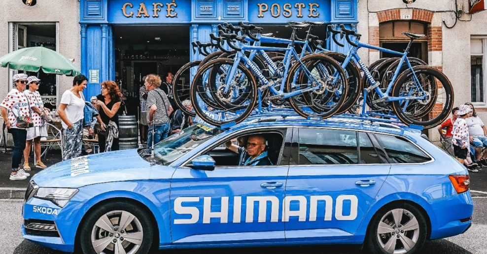 Nekupujte si Shimano, odkazuje nahnevaná cyklistka po tom, ako ju na pretekoch ignorovalo servisné auto Shimana