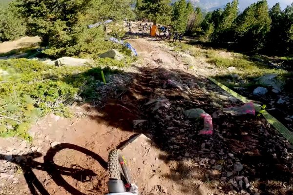 Video: Toto je zjazdová trať Svetového pohára v Andorre v podaní Jacksona Goldstonea (POV)