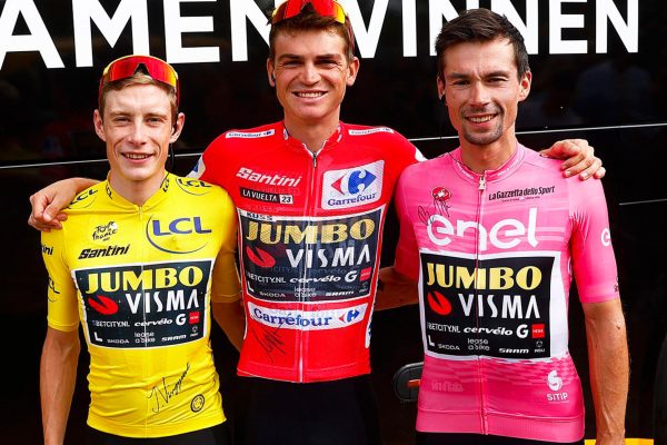 Kuss, Roglič a Vingegaard prepísali históriu cyklistiky. Tím Jumbo-Visma vyhral všetky tri Grand Tour v jednom roku