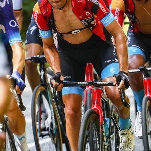 Prečo nemôžu pretekať cyklisti s defibrilátorom? Vysvetľuje lekár Belgickej cyklistickej federácie