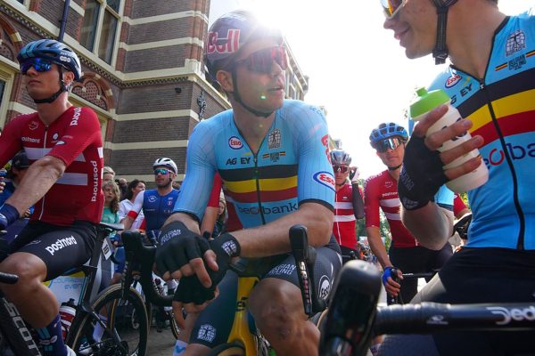 Wout van Aert má zmiešané pocity po zisku trinásteho striebra na majstrovstvách
