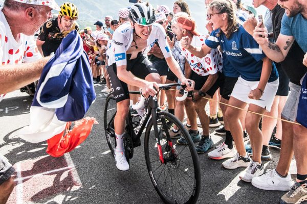 Tím Ineos Grenadiers sa pokúsil podpísať zmluvu s Tadejom Pogačarom medzi Tour a Vueltou