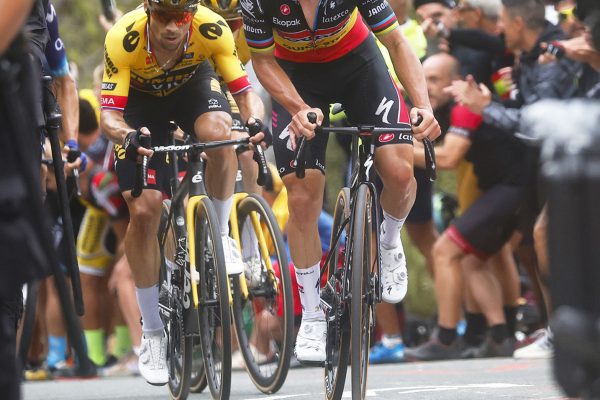 Specialized má byť sponzorom pre bicykle v zlúčenom tíme Jumbo-Visma a Soudal Quick-Step