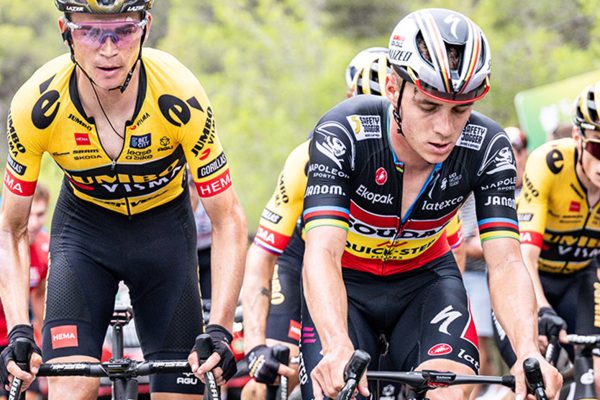 Sepp Kuss je skôr outsider, hovorí Remco Evenepoel o lídrovi Vuelty