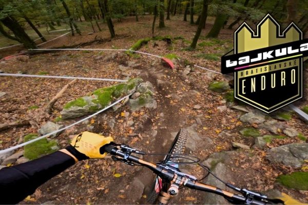 Video: Bajkula Bratislavské enduro z pohľadu Michala Topóra z Poľska