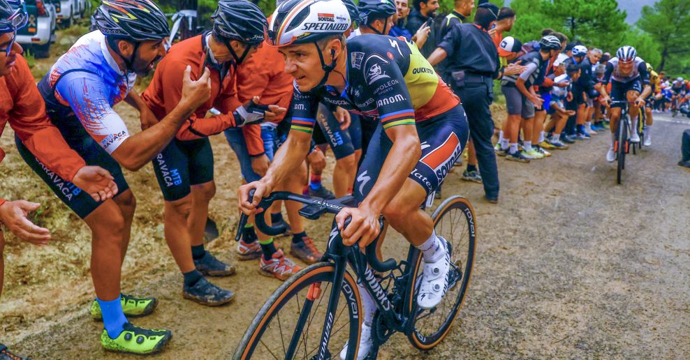 Remco Evenepoel o spojení s Jumbo-Visma: Nevieme nič. Zostáva dúfať, že sa to skončí dobre