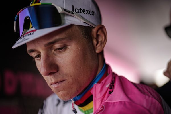 Viac tréningov a menej pretekov. Remco Evenepoel sa chce sústrediť na Tour de France 2024