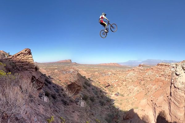 Video: Brendog skočil gigantický canyon gap pri tréningu na Red Bull Rampage