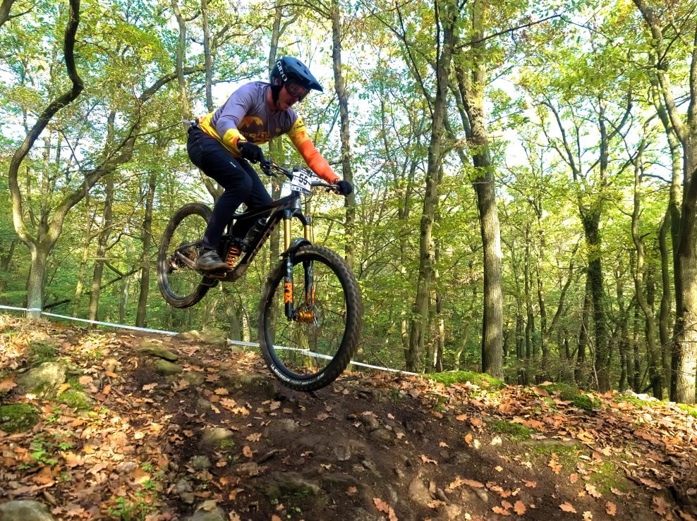 Pozrite si mapu a štartovú listinu pretekov Bajkula Bratislavské Enduro