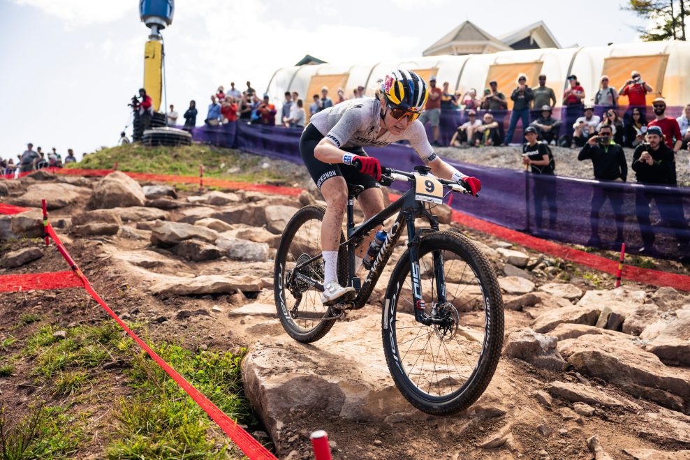 Laura Stigger a Jordan Sarrou vyhrali preteky Svetov&eacute;ho poh&aacute;ra XCO v americkom Snowshoe (+gal&eacute;ria)
