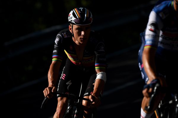 Remco Evenepoel ukončil špekulácie o prestupe do Ineosu: Zostávam v tíme Soudal Quick-Step