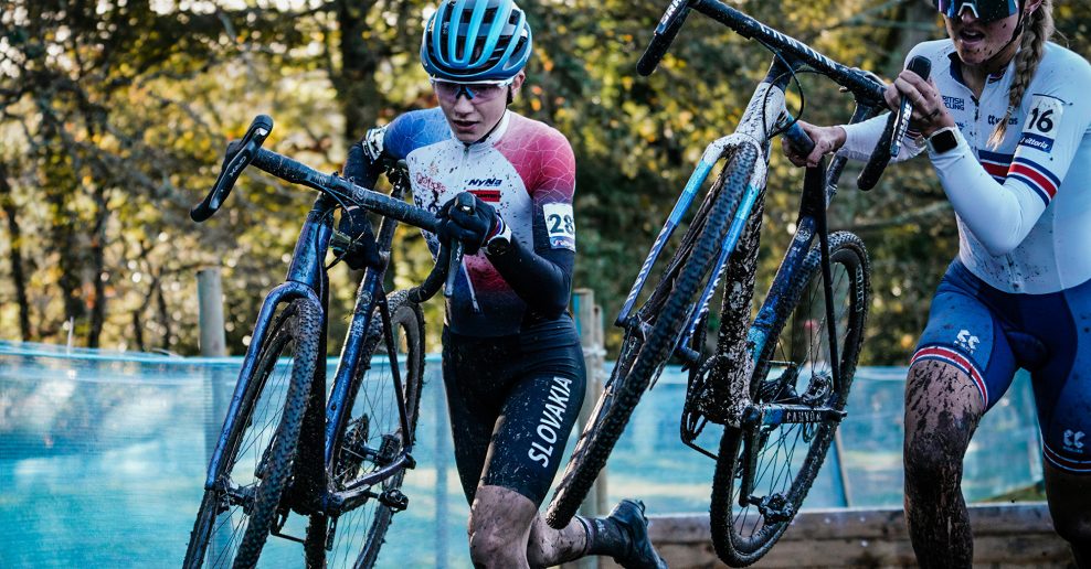 Len 16-ročná Viktória Chladoňová získala po skvelom výkone bronz na Majstrovstvách Európy v cyklokrose