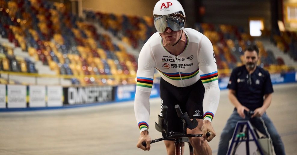 Holanďan Jeffrey Hoogland prekonal o sekundu svetový rekord na jeden kilometer