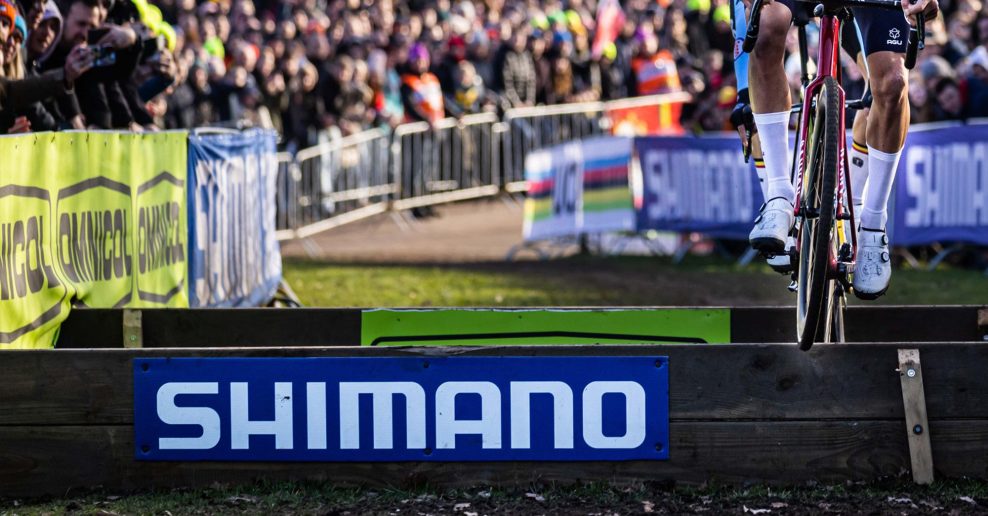 Predaje Shimana v bicyklovom segmente klesli za prvé tri štvrťroky až o 25 percent