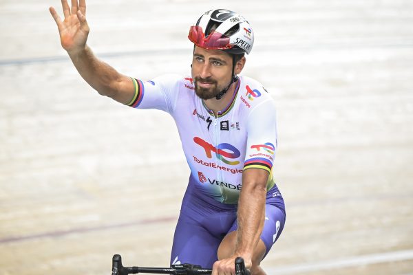 Peter Sagan bude pretekať v roku 2024 na cestnom bicykli za slovenský tím Pierre Baguette